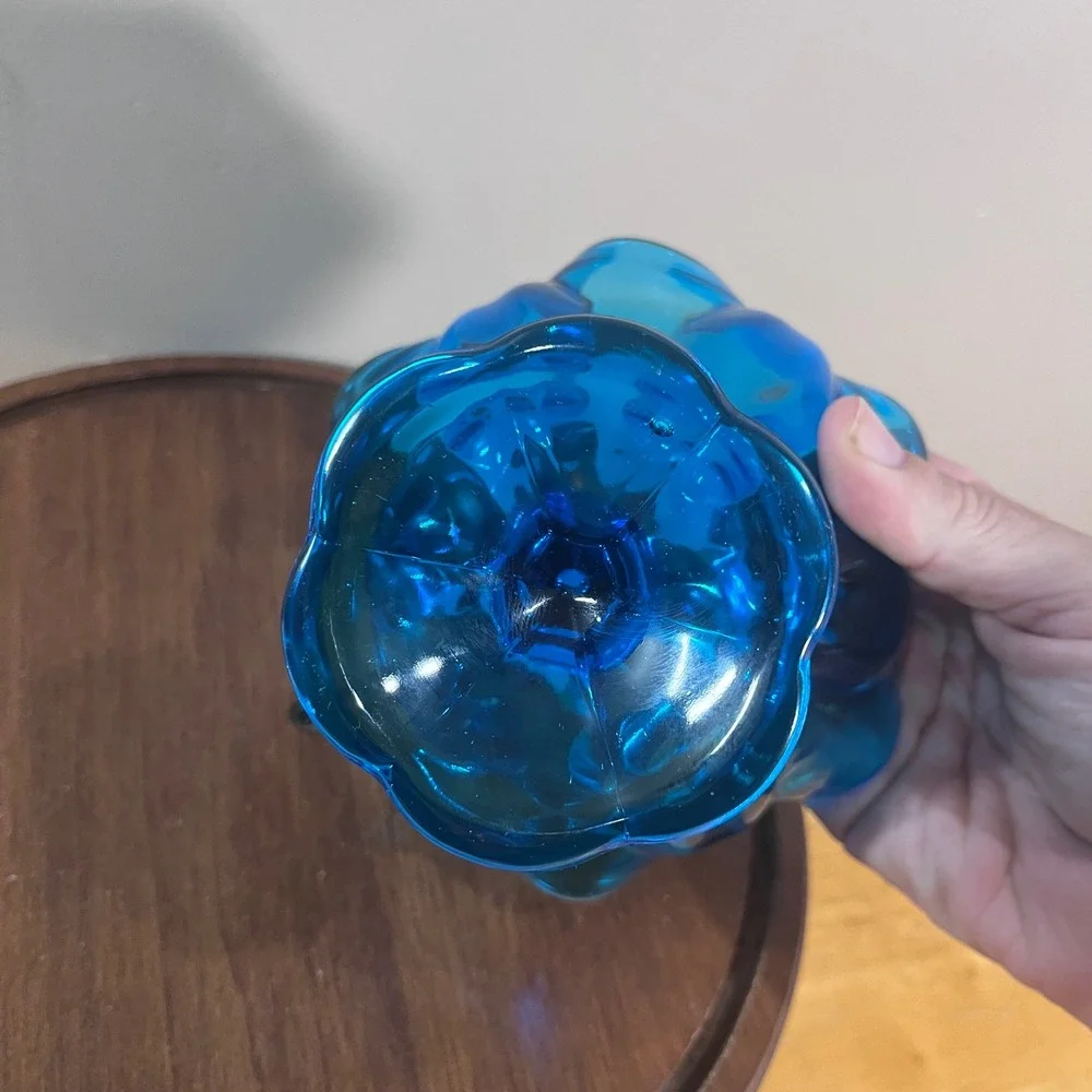 L.E. Smith Handkerchief Console Bowl Peacock Blue Glass Ruffled Pedestal